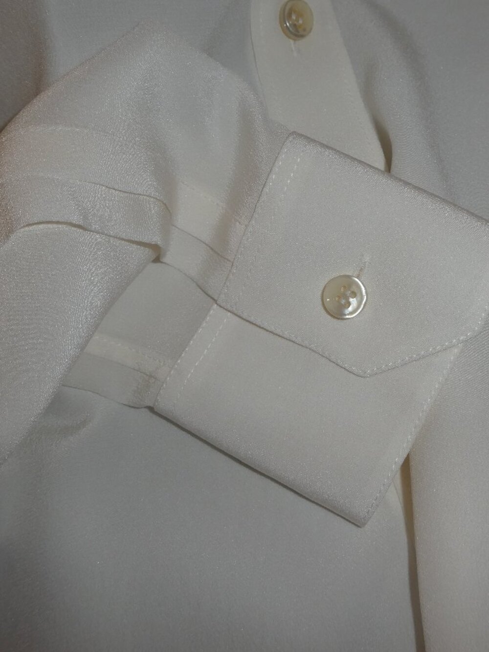 Saint Laurent Paris Silk Authentic White dress shirt/blouse Size -F40 Italy - Picture 5 of 9